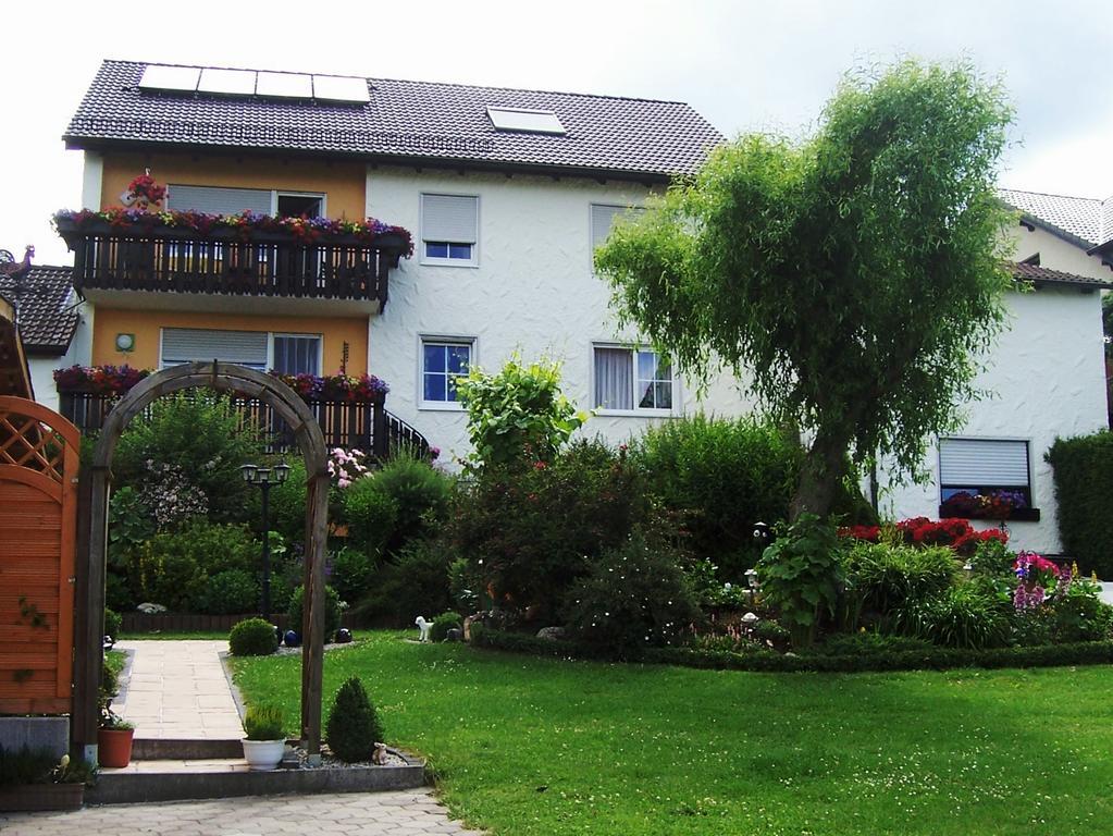Haus Rossner Apartment Nemmersdorf Exterior photo